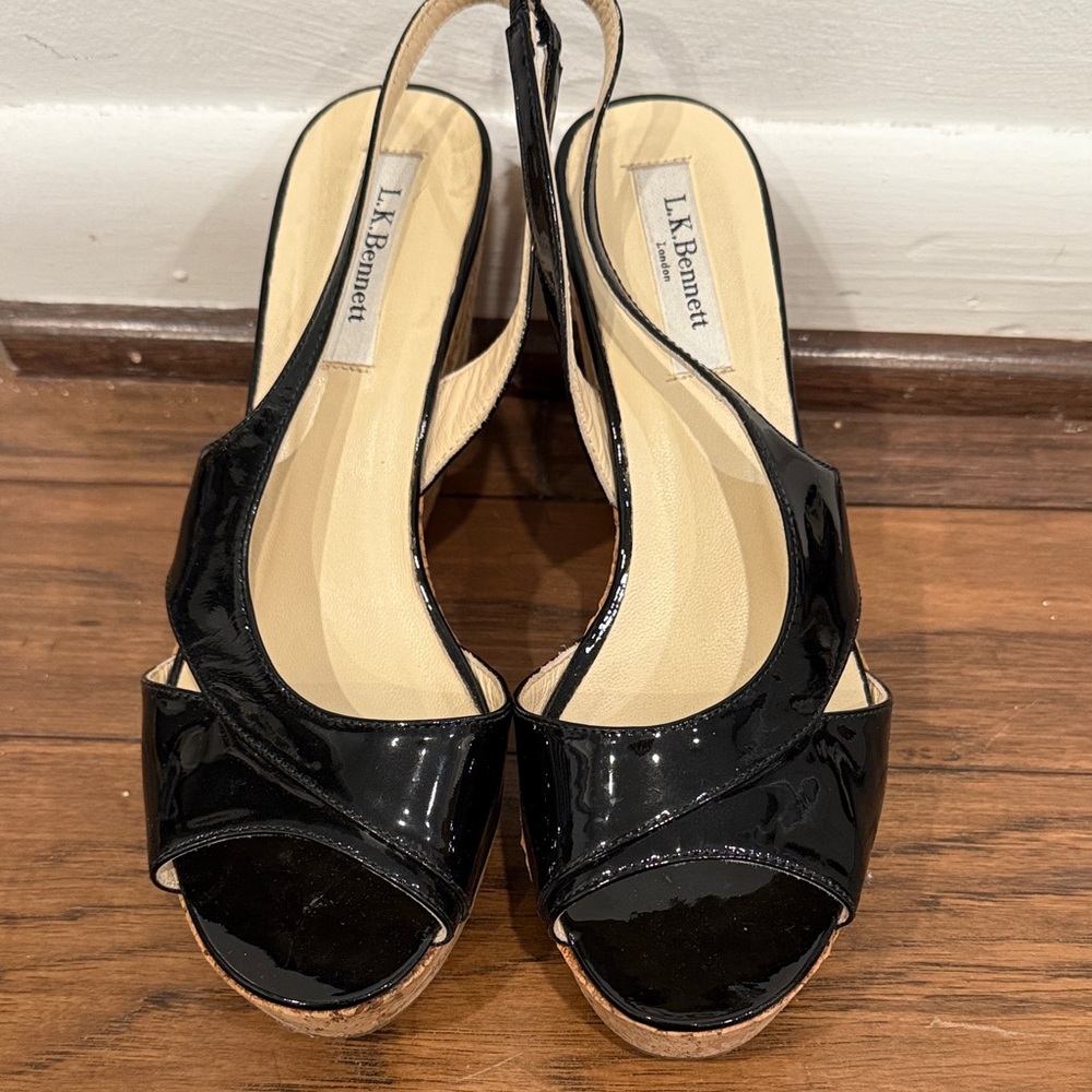 LK Bennett Black Patent Wedge Sandals - Picture 4 of 4